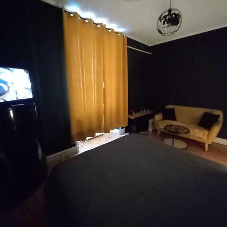 L'Appart De Babou Rez De Chaussee Parking Free Draps Wifi Тьєр Екстер'єр фото